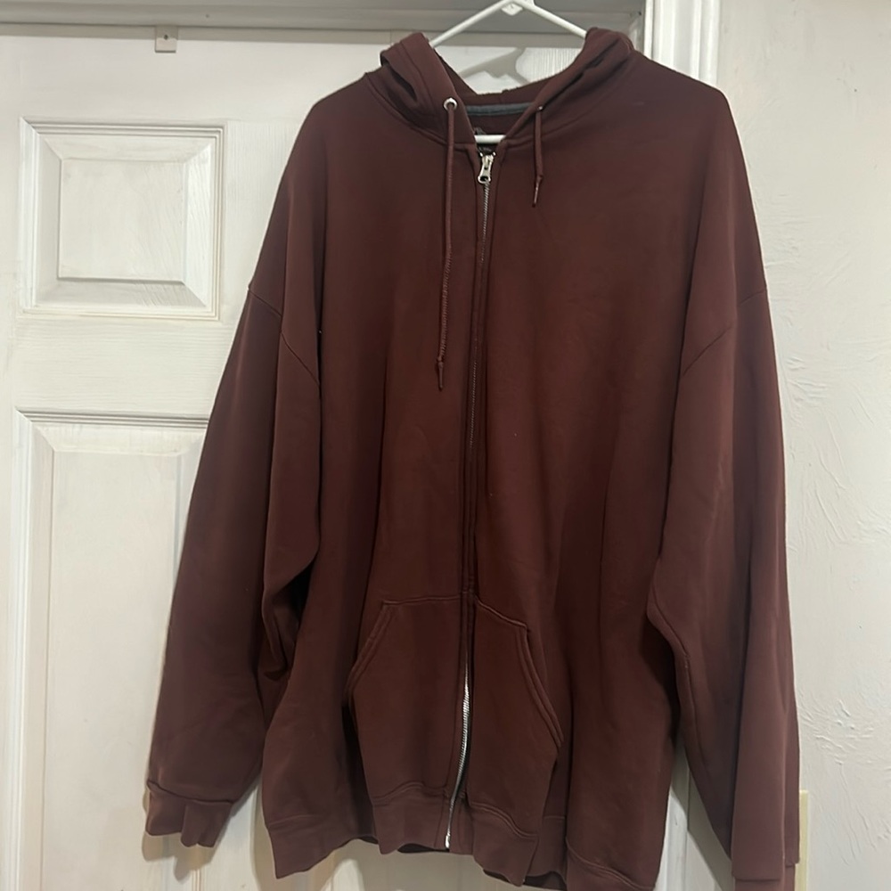Plain maroon hoodie